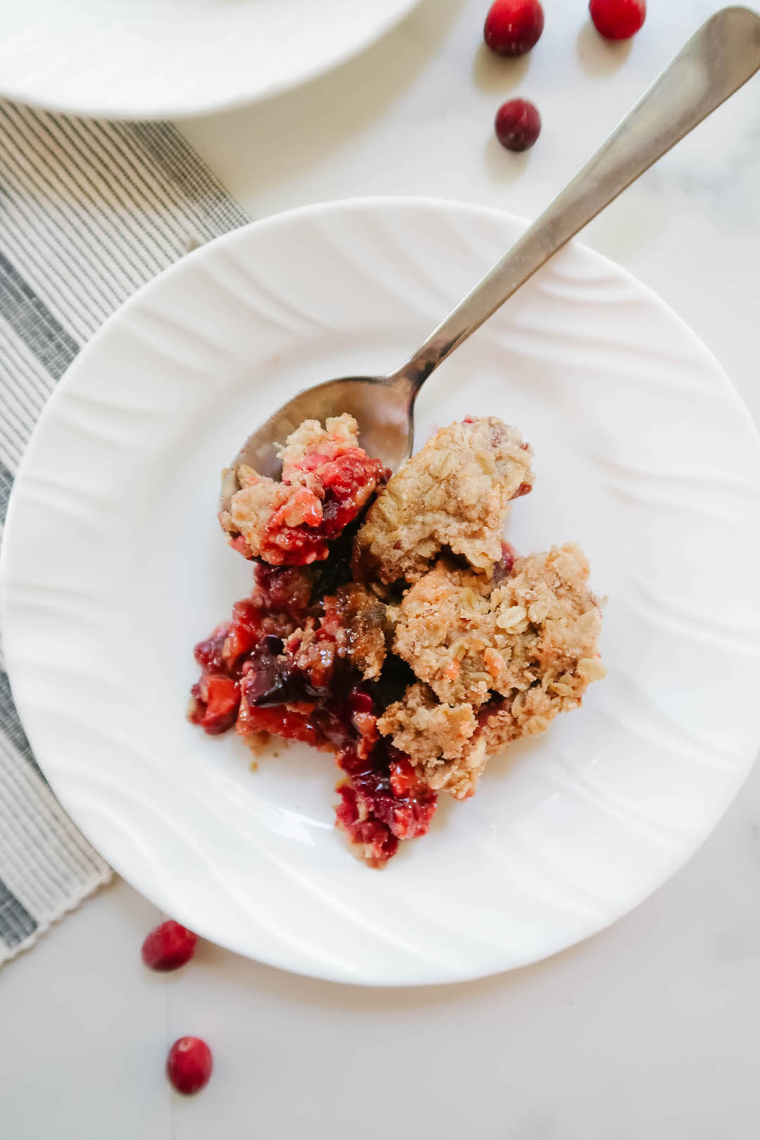 Apple Cranberry Crumble Recipe | Hey, let’s glow